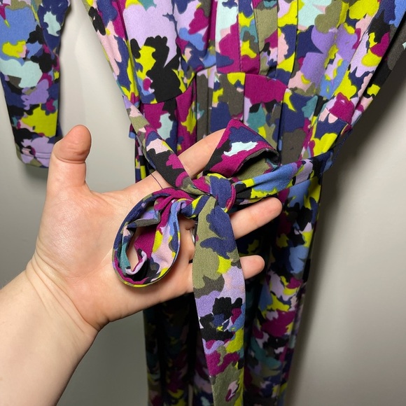 Liz Claiborne colorful patches v neck day dress size us 6 - Picture 3 of 8